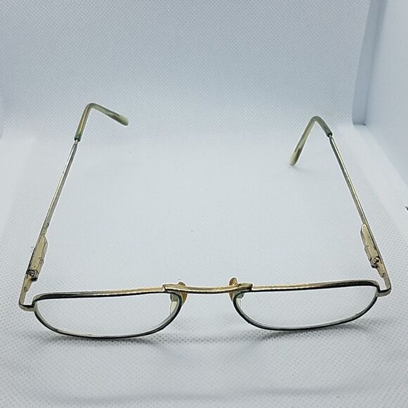 Magnivision Green & Black +1.25 Readers - Picture 2 of 6